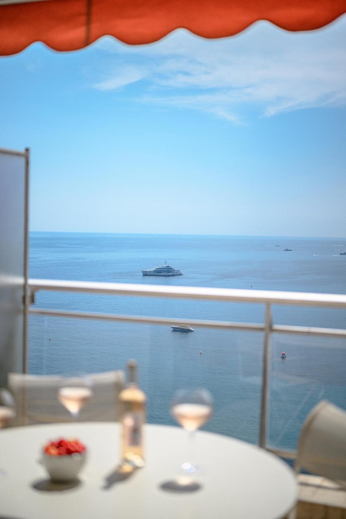 Le Coq Massolin Roquebrune-Cap-Martin Exterior photo