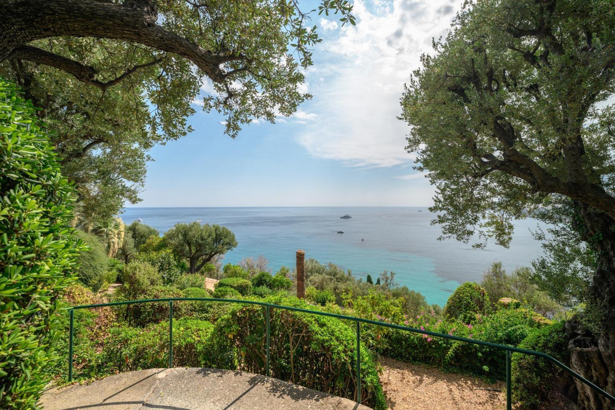 Le Coq Massolin Roquebrune-Cap-Martin Exterior photo